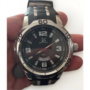 Joshua & Sons Black and Silver Watch